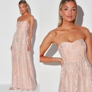 Lulu's Love Will Find A Way Maxi formal dress peach with romantic lace Size S